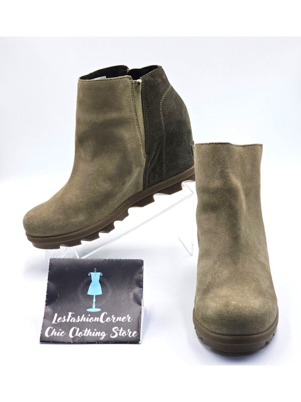Sorel Women's Olive Green Suede Leather Joan of Arctic Chelsea Boots Size 8 2514